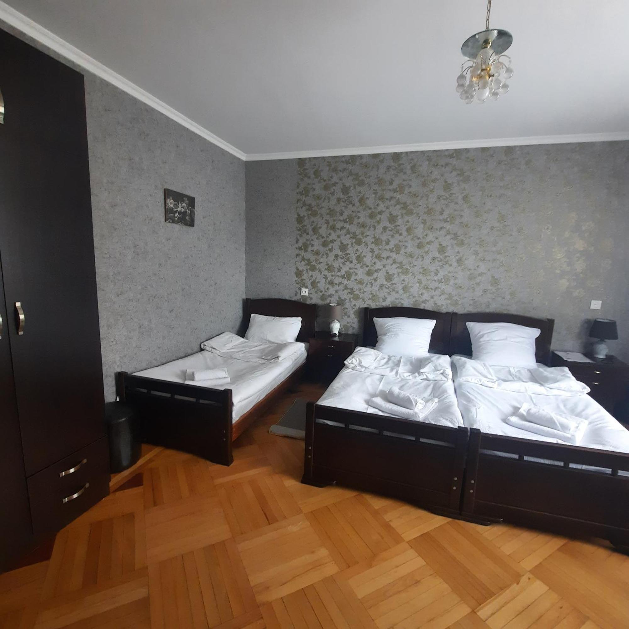 Gio-Nika Hotel Kazbegi Exterior photo